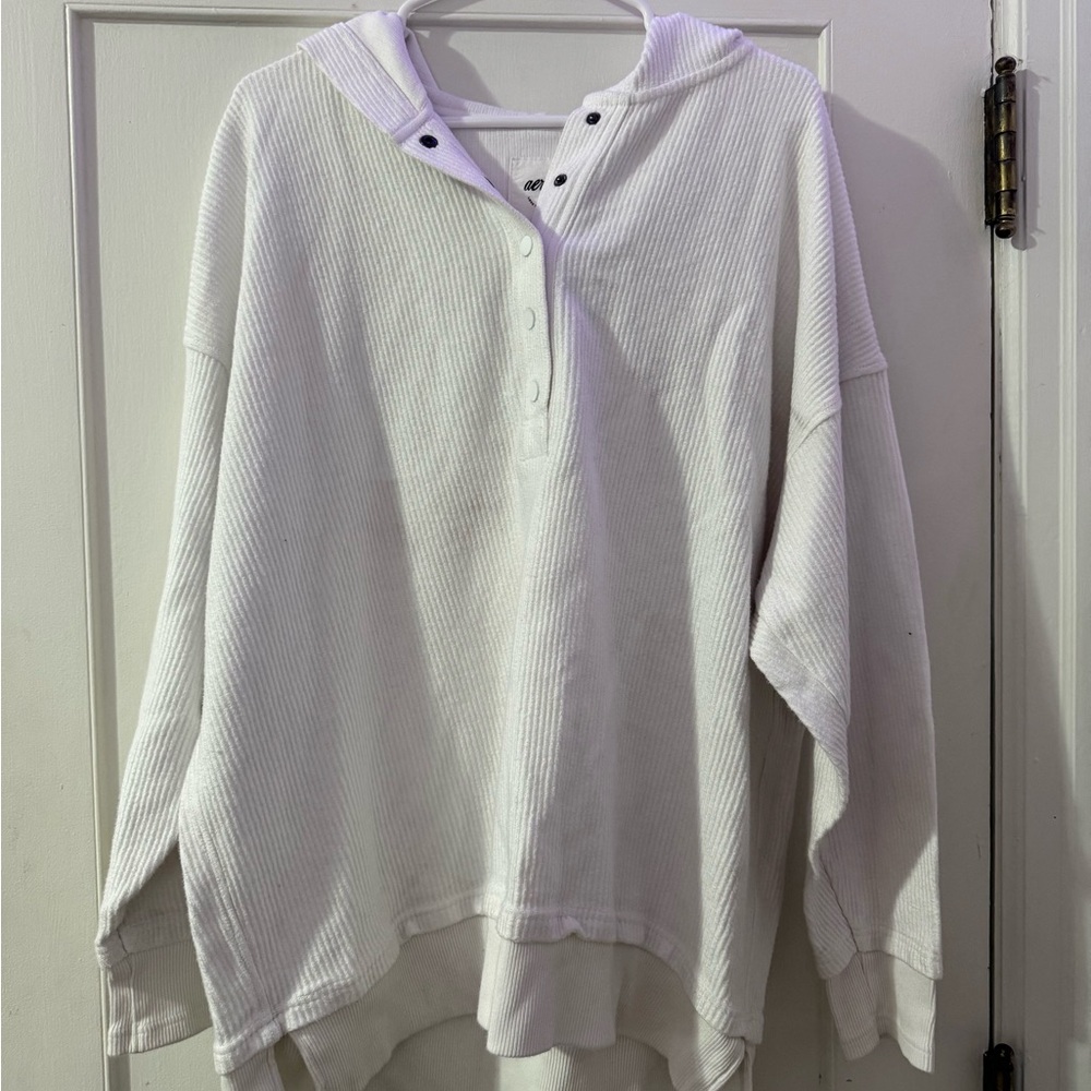 aerie Off-the-Shoulder Ribbed Snap Hoodie Sweater in White